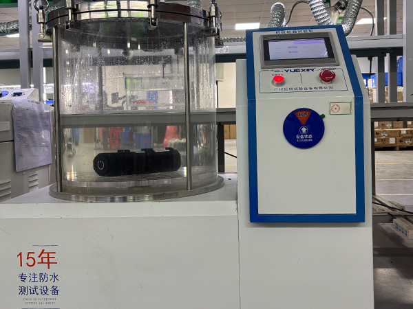 1765359143208629-default.jpg waterproof battery.jpg